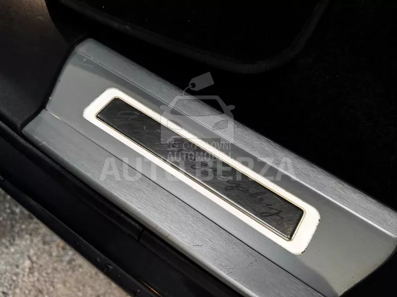 Land Rover Range Rover - Image 19