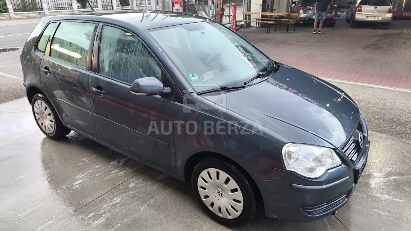 Volkswagen Polo - Image 4
