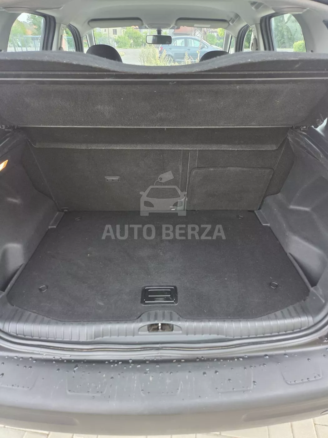 Citroën C3 Picasso - Image 11