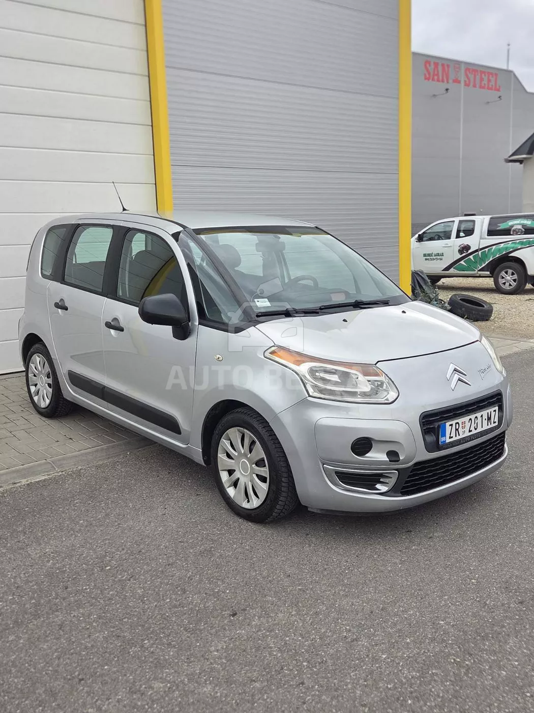 Citroën C3 Picasso - Image 3